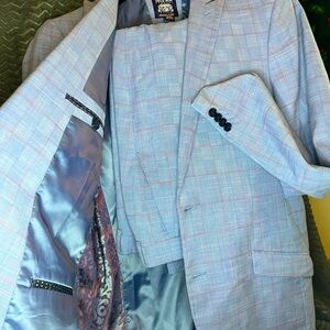 Custom tailored Savile Row mens suit